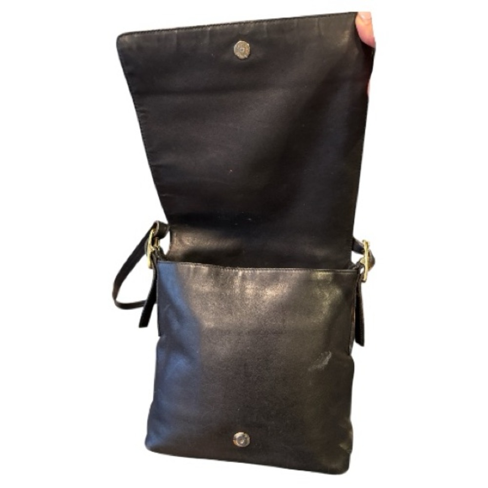 COACH VINTAGE MONTEREY FLAP BLACK LEATHER CROSSBODY PURSE  9829 - Picture 4 of 10